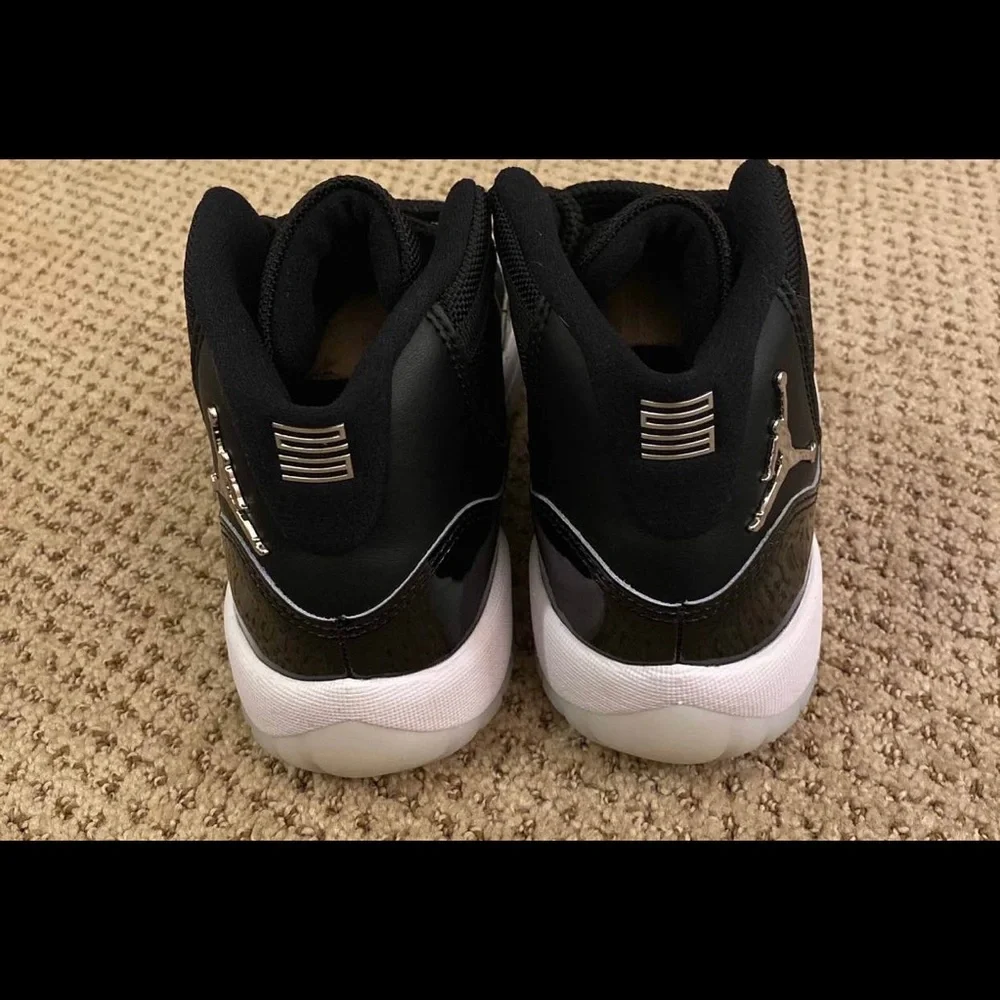 Jubilee Jordan 11 - Picture 3 of 6